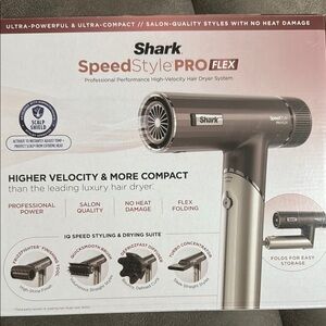 Shark® SpeedStyleT™ Pro FLEX Hair Dryer